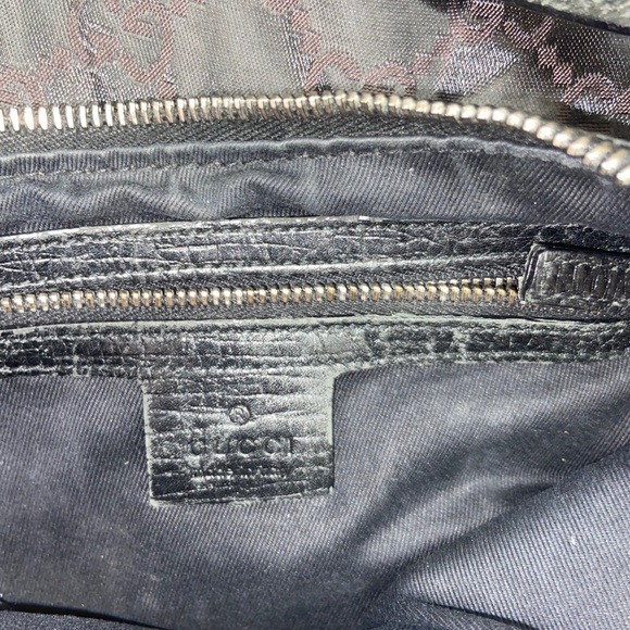 Gucci Horseshoe Shoulder Bag - Picture 6 of 7